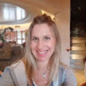 Meet your Posher, Denise